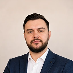 Олександр Шараєвський